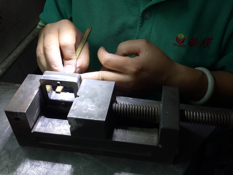 毅順模具拋光