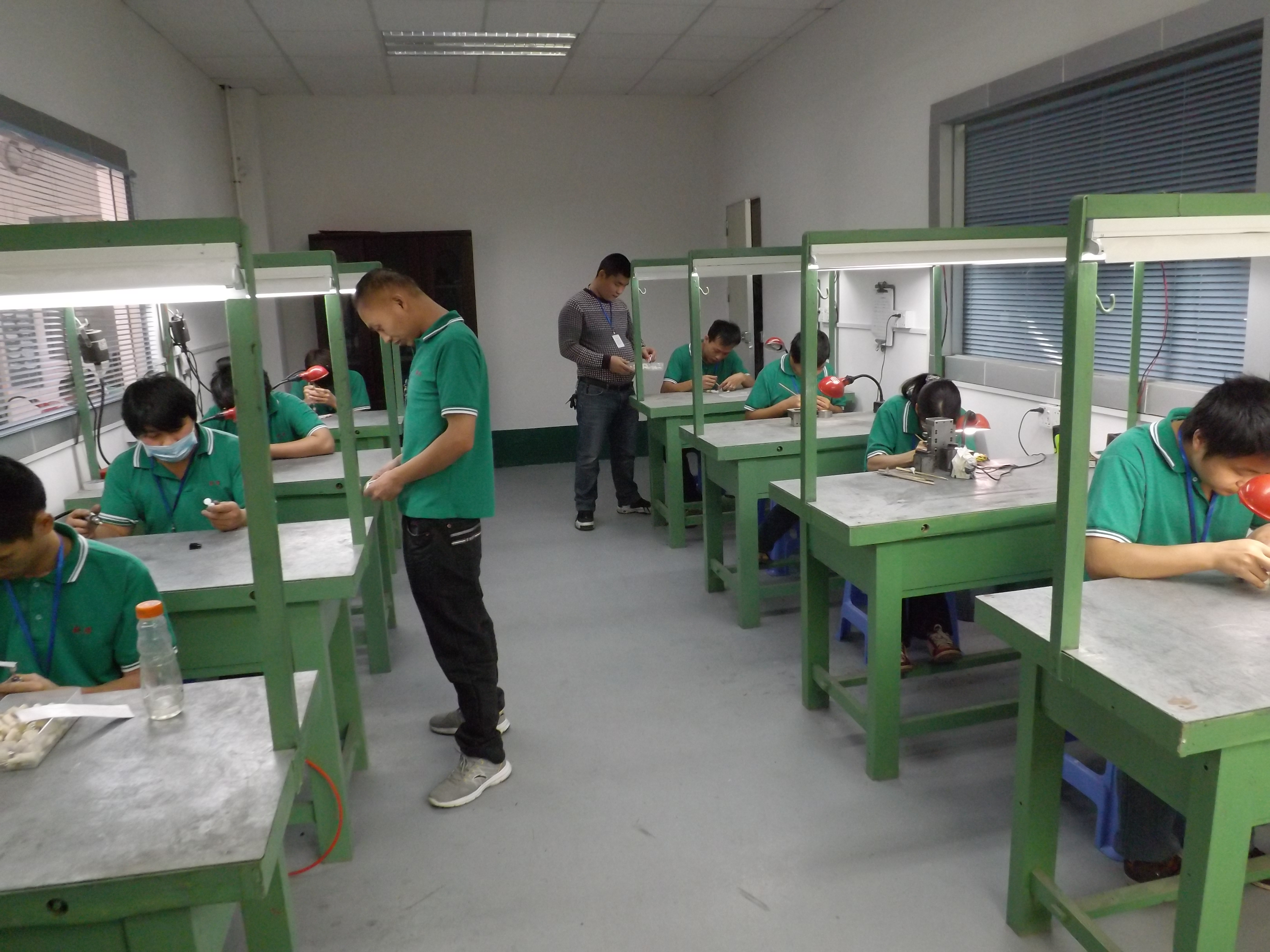 光學模具拋光加工廠